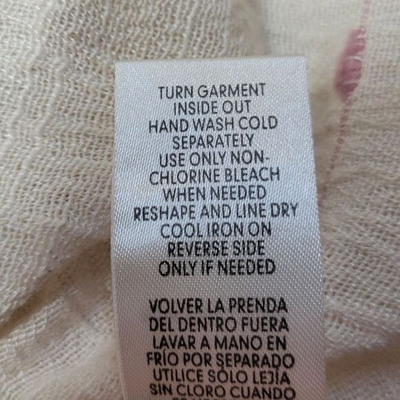 Democracy Woven Split V-Neck 3/4 Blouson Sleeve Crochet Edge Woven Top - Picture 11 of 15